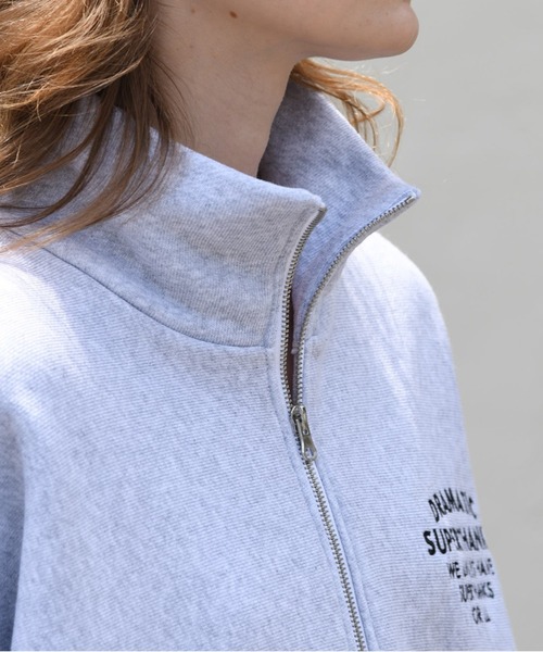 SUPERTHANKS（スーパーサンクス）の「ヘビーウエイトロゴプリントオーバーサイズハーフジップスウェット ビッグシルエットトレーナー（ユニセックス）HEAVY WEIGHT LOGO ZIP STAND COLLAR BIC SWEAT（スウェット・メンズ・アッシュグレー/ブラック/ホワイト/グリーン・M/S/L）」の3枚目の写真