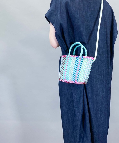 Munich(ミューニック)の「ポリプロピレンミニカゴバッグ(かごバッグ・レディース・ターコイズブルー/ピンク・FREE)」の7枚目の写真