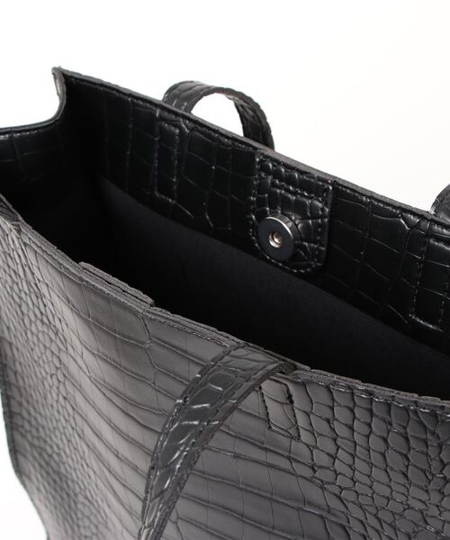 ANAP（アナップ）の「クロコデザイントートバッグ（トートバッグ・レディース・ブラック/ライトベージュ・FREE）」の9枚目の写真