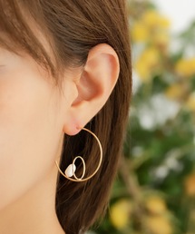 ループ・パールピアス