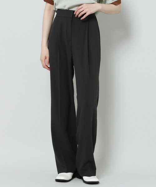 ALAND（エーランド）の「3.3 Field Trip／33 LINEN SLACKS 2124450（スラックス・レディース・アイボリー/チャコール・FREE）」の2枚目の写真