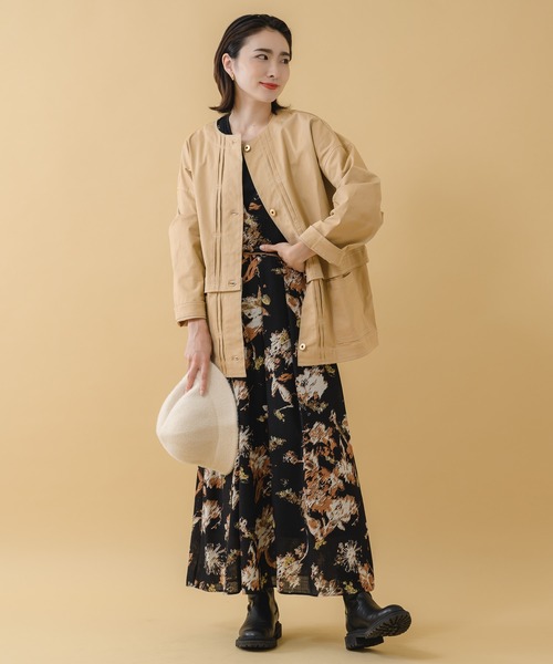 KATHARINE ROSS（キャサリンロス）の「【KATHARINE ROSS】2WAY丈コットンブルゾン（ノーカラージャケット・レディース・ブラック/ベージュ・MEDIUM）」の9枚目の写真