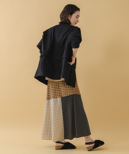 KATHARINE ROSS（キャサリンロス）の「【KATHARINE ROSS】2WAY丈コットンブルゾン（ノーカラージャケット・レディース・ブラック/ベージュ・MEDIUM）」の5枚目の写真