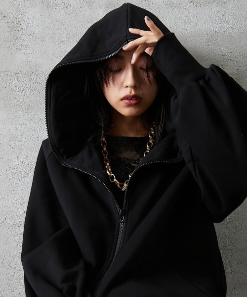 GEVS.(ジェイヴィス)の「<大きいサイズ> 裏毛パフスリーブフルジップアップパーカー GEVS.(パーカー・レディース・ブラック/モカ・5L/LL/L/3L/4L)」の4枚目の写真