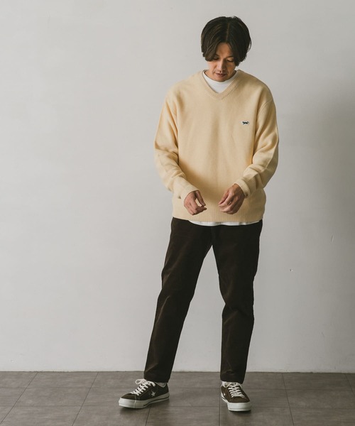 PENNEYS（ぺニーズ）の「『別注』PENNEYS×DOORS THE FOX Vネックニット