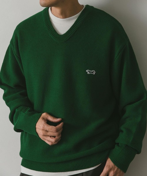 PENNEYS(ぺニーズ)の「『別注』PENNEYS×DOORS THE FOX Vネックニットプルオーバー(ニット/セーター・メンズ・アイボリー/グリーン/ネイビー・MEDIUM/LARGE)」の17枚目の写真