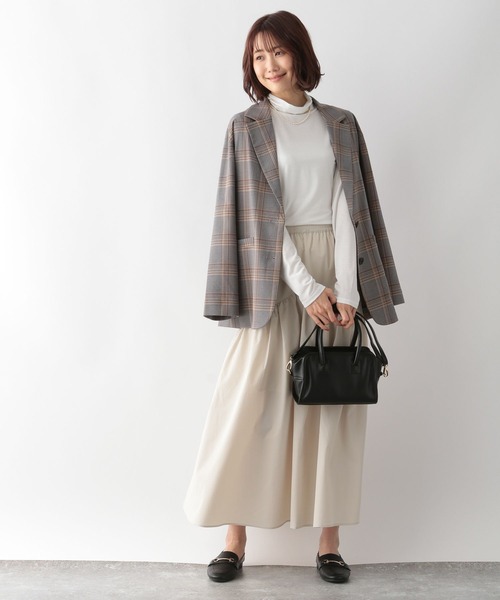 GLOBAL WORK(グローバルワーク)の「Beauteeハイネック長袖/295654(Tシャツ/カットソー・レディース・パープル系その他7/ホワイト/ダークグレー/オレンジ/ブルー・MEDIUM/LARGE)」の18枚目の写真