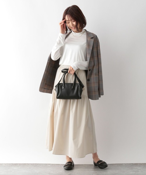 GLOBAL WORK(グローバルワーク)の「Beauteeハイネック長袖/295654(Tシャツ/カットソー・レディース・パープル系その他7/ホワイト/ダークグレー/オレンジ/ブルー・MEDIUM/LARGE)」の20枚目の写真