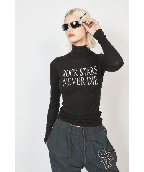 CRANK(クランク)の「A'GAM/9×.kom『CRANK/クランク』WOOL SPAN LETTERING TURTLENECK/レタリングタートルネック(Tシャツ/カットソー・レディース・ホワイト/ブラック/ネイビー・FREE)」の3枚目の写真