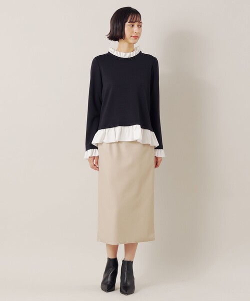 EPOCA THE SHOP(エポカザショップ)の「フリルコンビポンチプルオーバー(Tシャツ/カットソー・レディース・ブラック/ベージュ/ネイビー・38)」の11枚目の写真