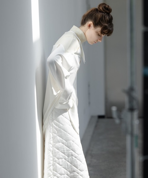 EKCOOKIES（イーケークッキーズ）の「【 EKCOOKIES 】ハイネックリブ切り替えドッキングシャツ（シャツ/ブラウス・レディース・ホワイト・L/S）」の5枚目の写真