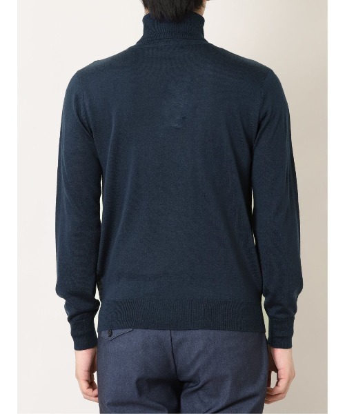 Alexander Julian（アレキサンダージュリアン）の「アレキサンダージュリアンメンズ/ALEXANDER JULIAN:MEN ウォッシャブル ウール混千鳥 タートルニット（ニット/セーター・メンズ・ネイビー・X-LARGE/LARGE/MEDIUM）」の9枚目の写真