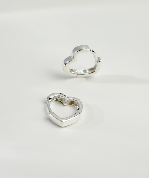 ieLS(イエルズ)の「「ieLS」SV925 シルバー クロッシングピアス(ピアス(両耳用)・メンズ・その他1/その他2/その他3/その他4・ONE SIZE)」の2枚目の写真