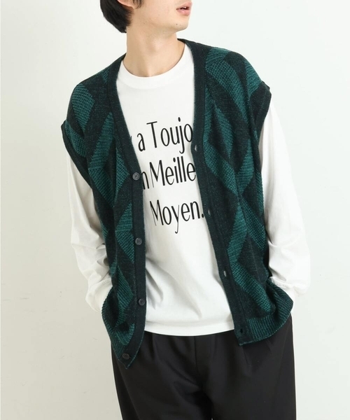 a.v.v(アーヴェヴェ)の「ジャカードニットカーディガンベスト(ベスト・メンズ・ブラウン/ブラック・46/48/50)」の2枚目の写真