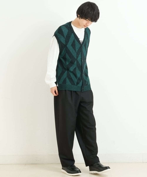 a.v.v(アーヴェヴェ)の「ジャカードニットカーディガンベスト(ベスト・メンズ・ブラウン/ブラック・46/48/50)」の9枚目の写真
