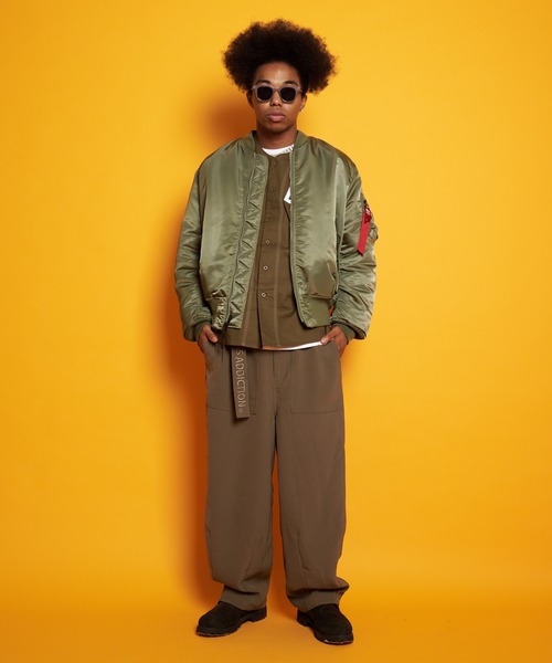 Alpha Industries（アルファインダストリーズ）の「ALPHA MA-1 JKT US SPEC NYLON H.TWL（MA-1・メンズ・ブラック/カーキ/ネイビー/ライトグレー/ブラウン・M/L/XL）」の22枚目の写真