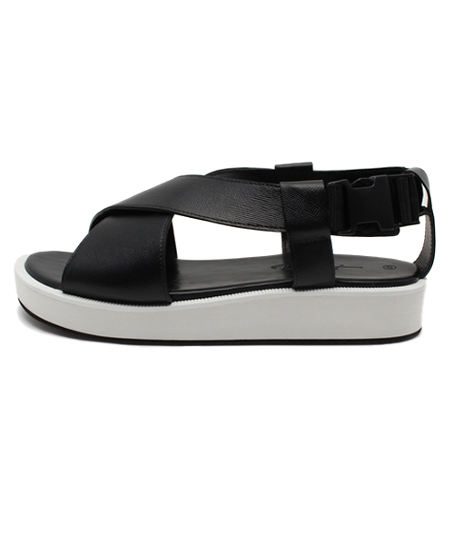 Lui's（ルイス）の「DUSIT(ドゥシット) ソックオンサンダル（サンダル・メンズ・ホワイト/ブラック・42/41）」の8枚目の写真