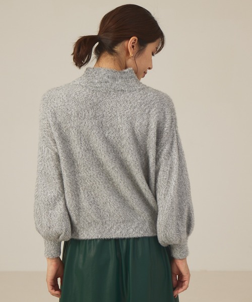 abahouse mavie(アバハウスマヴィ)の「ミックスフェザーヤーンモックネックプルオーバー(ニット/セーター・レディース・パープル/ライトグレー/グリーン・フリー)」の18枚目の写真
