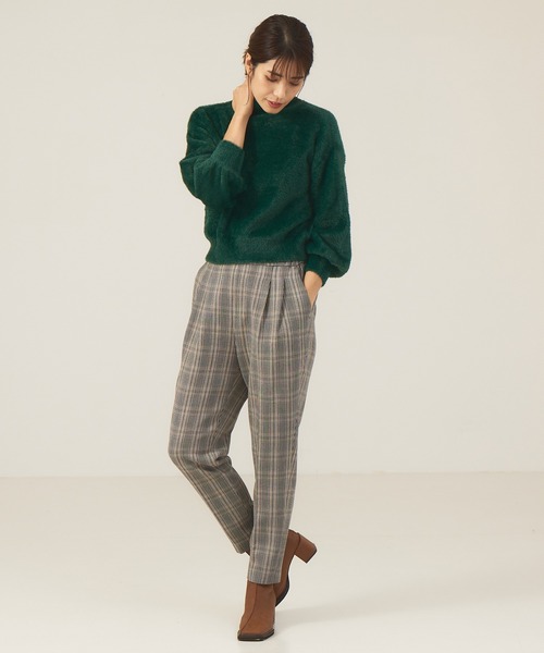 abahouse mavie(アバハウスマヴィ)の「ミックスフェザーヤーンモックネックプルオーバー(ニット/セーター・レディース・パープル/ライトグレー/グリーン・フリー)」の9枚目の写真