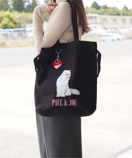 PAUL & JOE ACCESSOIRES（ポールアンドジョーアクセソワ）の「【PAUL & JOE ACCESSOIRES /ポール アンド ジョー アクセソワ 】 キャンバス・フォトプリント トートバッグ（トートバッグ・レディース・ブラック/アイボリー・FREE）」の8枚目の写真