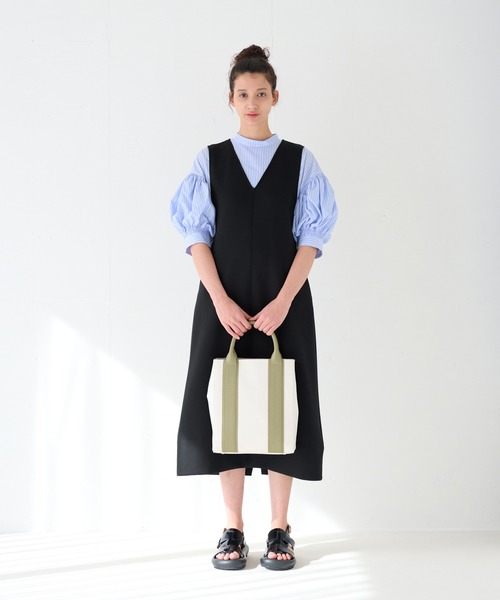 LANVIN en Bleu（ランバンオンブルー）の「キャンバスロゴトートバッグ（トートバッグ・レディース・ベージュ/チャコールグレー・FREE）」の11枚目の写真