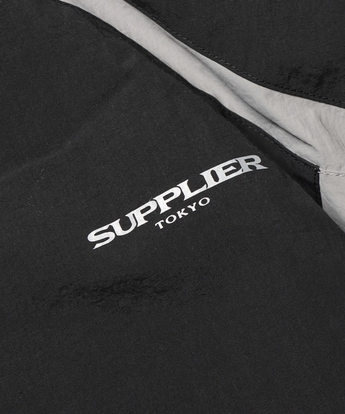SUPPLIER（サプライヤー）の「SUPPLIER/サプライヤー PANELED TRACK JACKET トラックジャケット セットアップ リフレクタープリント（ブルゾン・メンズ・ブラック/グレー・XL/L/M）」の3枚目の写真
