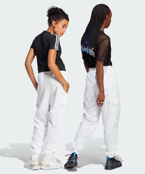 adidas（アディダス）の「ダンス ウーブン バーサタイル カーゴ
