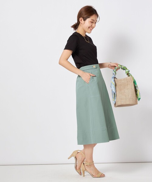 NOLLEY’S(ノーリーズ)の「5C BASIC 半袖Tシャツ(Tシャツ/カットソー・レディース・ベージュ/ロイヤルブルー/ボルドー/キャメル/ホワイト/ホワイト系その他5/ブラック/チャコールグレー・38/36)」の15枚目の写真