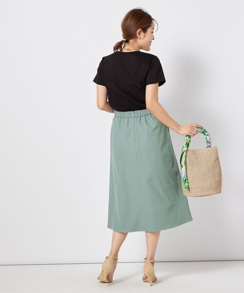 NOLLEY’S(ノーリーズ)の「5C BASIC 半袖Tシャツ(Tシャツ/カットソー・レディース・ベージュ/ロイヤルブルー/ボルドー/キャメル/ホワイト/ホワイト系その他5/ブラック/チャコールグレー・38/36)」の16枚目の写真