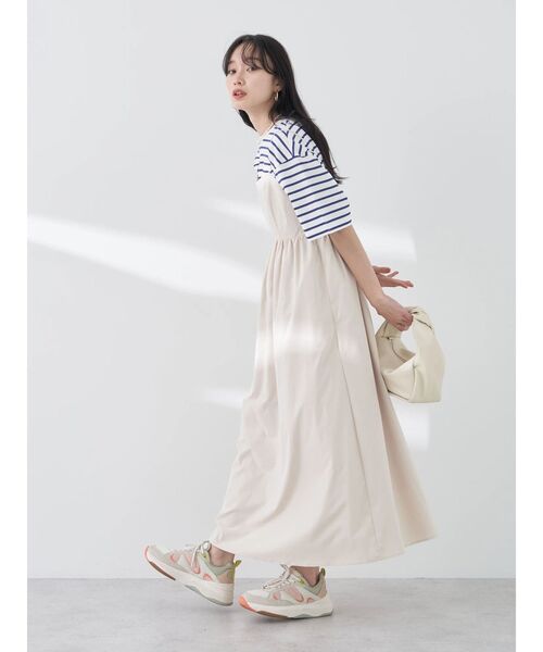 earth music&ecology（アースミュージックアンドエコロジー）の「BOXシルエットT(汗じみ防止)（シャツ/ブラウス・レディース・ブルー/その他7/オフホワイト/パープル/ベージュ/ブラック・S/M）」の22枚目の写真