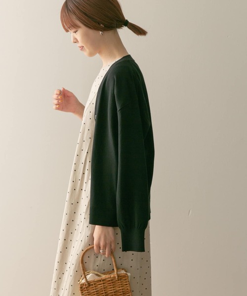 URBAN RESEARCH DOORS（アーバンリサーチドアーズ）の「ハイツイストコットンVネックカーディガン（カーディガン/ボレロ・レディース・ブラック/ブラウン/グレー・MEDIUM）」の14枚目の写真