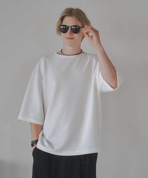 DOOPZ（ドープス）の「Ripple big T-shirt-リップルビッグTシャツ（Tシャツ/カットソー・メンズ・ベージュ/ホワイト/ホワイト×ブラック/ブラック・SMALL/MEDIUM/LARGE）」の5枚目の写真