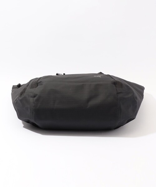 ARC'TERYX（アークテリクス）の「Arc'teryx Granville 30Carryall Bag バッグ（トートバッグ・メンズ・ブラック・FREE）」の4枚目の写真