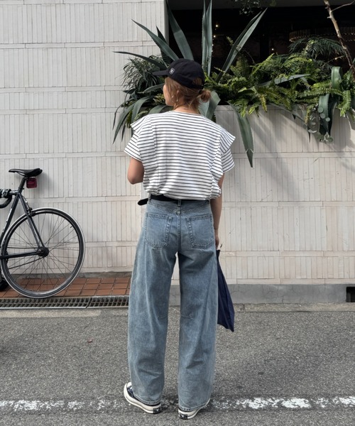 ISOOK(アイスー)の「【総合ランキング1位獲得】ラッフルショルダーTシャツ(chiica select) / ラッフルスリーブ フレアスリーブ プルオーバー ブラウス 半袖 無地 ボーダー(Tシャツ/カットソー・レディース・ブラック/ホワイト/ホワイト×ブラック/ホワイト×ブルー/グレー・FREE/S)」の20枚目の写真