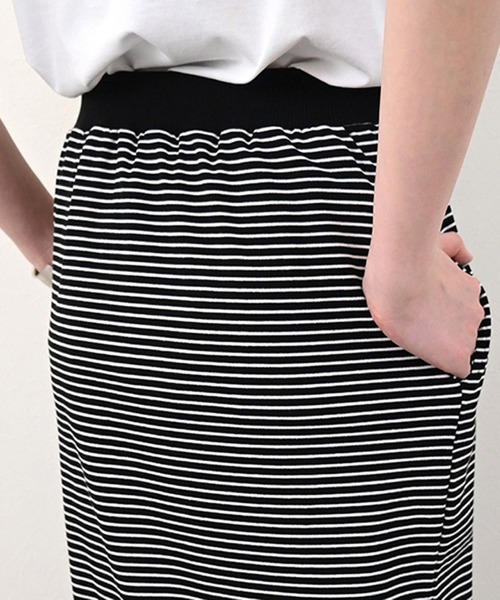 STYLEBLOCK（スタイルブロック）の「先染めボーダーフライスナロースカート（スカート・レディース・ブラック/ホワイト/チャコールグレー/ネイビー・M）」の9枚目の写真