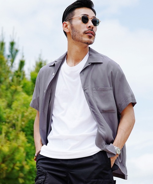 roshell(ロシェル)の「レーヨンオープンカラー半袖シャツ(シャツ/ブラウス・メンズ・アイボリー/ブラック/ブルー/カーキ/ネイビー/ダークグリーン/ベージュ系その他・LARGE/X-LARGE/MEDIUM)」の4枚目の写真