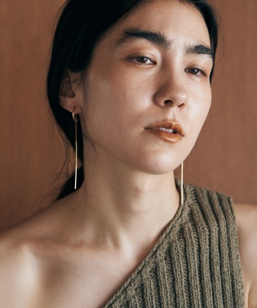 marjour(マージュール)の「STICK EARRING(イヤリング・レディース・ゴールド・FREE)」の5枚目の写真