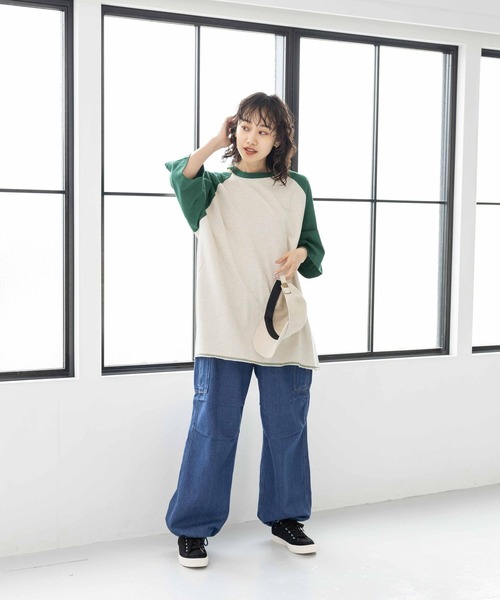 niko and...（ニコアンド）の「カットアウトラグランBIGTシャツ（Tシャツ/カットソー・レディース・ブラック/ブラウン/グリーン・FREE）」の8枚目の写真