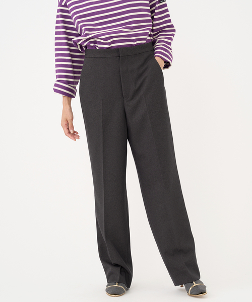 IENA（イエナ）の「PEツイル ストレートスラックス（スラックス・レディース・チャコールグレー/ネイビー・34/36/38）」の2枚目の写真