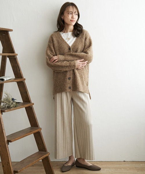 ikka(イッカ)の「ブークレーVネックカーディガン(カーディガン/ボレロ・レディース・ベージュ/ブルー/イエロー・S/M/L)」の4枚目の写真