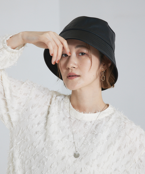 abahouse mavie（アバハウスマヴィ）の「フェイクレザーバケットハット（ハット・レディース・ブラック・フリー）」の8枚目の写真