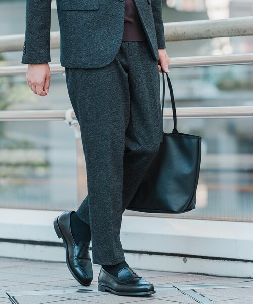 EDIFICE（エディフィス）の「コットン/ウール ジャージー イージースラックス【セットアップ着用可】（スラックス・メンズ・ネイビー/ブラックミックス/ブラック系その他/ダークブルー・LARGE/SMALL/X-LARGE/MEDIUM）」の22枚目の写真