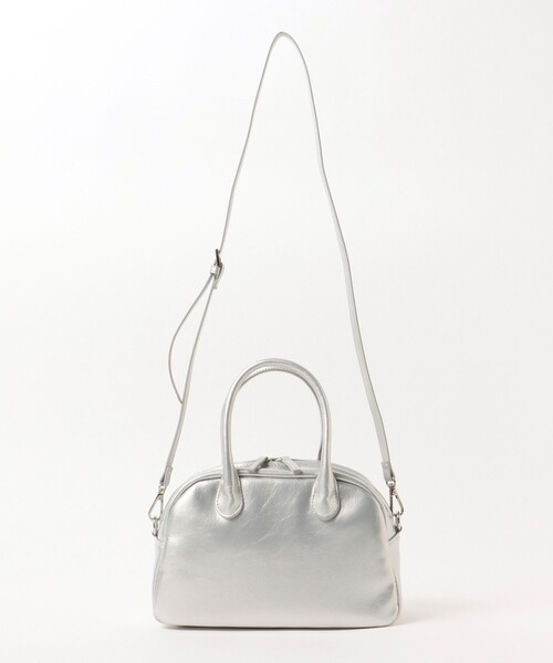 BEAMS HEART（ビームスハート）の「BEAMS HEART / フェイクレザー ボストンバッグ（ボストンバッグ・レディース・シルバー/ブラック・ONE SIZE）」の17枚目の写真