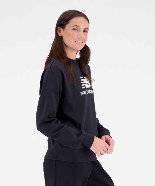 NEW BALANCE(ニューバランス)の「NB Essentials スタックドロゴ スウェットクルー(スウェット・レディース・ライトグレー/ブラック/カーキ/ブラウン・SMALL/MEDIUM/X-LARGE/LARGE)」の11枚目の写真