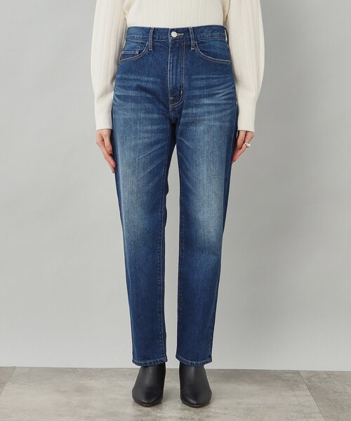 UNTITLED（アンタイトル）の「テーパードデニム（デニムパンツ・レディース・ライトブルー/ブルー系その他・03/42/50/48/01/02/44/00/04/46）」の18枚目の写真