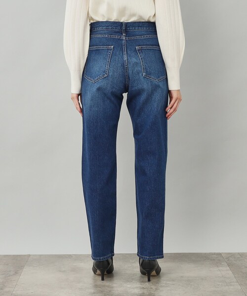 UNTITLED（アンタイトル）の「テーパードデニム（デニムパンツ・レディース・ライトブルー/ブルー系その他・03/42/50/48/01/02/44/00/04/46）」の16枚目の写真