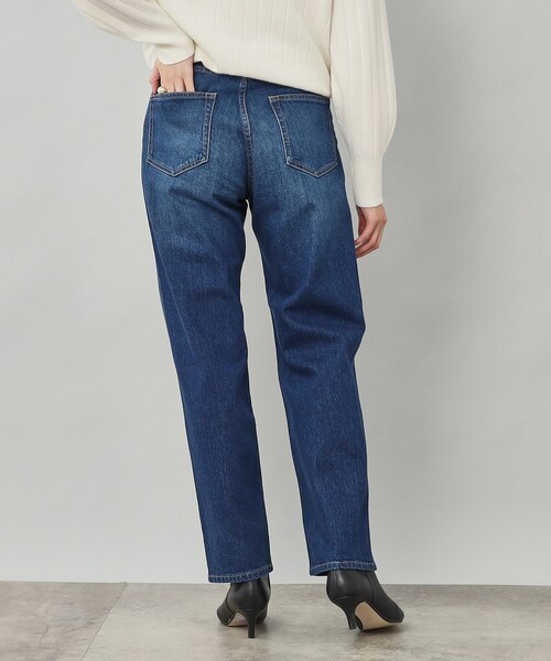 UNTITLED（アンタイトル）の「テーパードデニム（デニムパンツ・レディース・ライトブルー/ブルー系その他・03/42/50/48/01/02/44/00/04/46）」の5枚目の写真