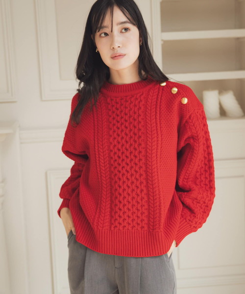 HEYUMM（ヘユム）の「メタルボタンケーブルセーター（ニット/セーター・レディース・アイボリー/ネイビー/レッド・ONE）」の19枚目の写真