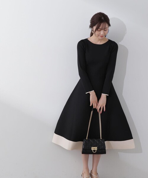 PROPORTION BODY DRESSING(プロポーションボディドレッシング)の「バイカラーニットワンピース / 1214140108(ワンピース・レディース・ブラック/オフホワイト・MEDIUM/SMALL)」の9枚目の写真