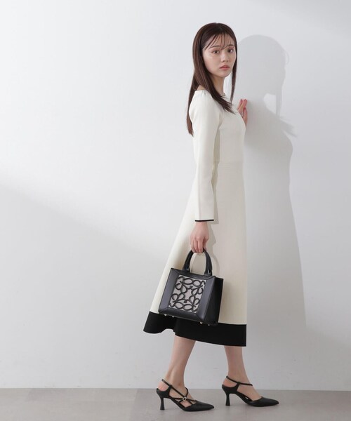 PROPORTION BODY DRESSING(プロポーションボディドレッシング)の「バイカラーニットワンピース / 1214140108(ワンピース・レディース・ブラック/オフホワイト・MEDIUM/SMALL)」の20枚目の写真